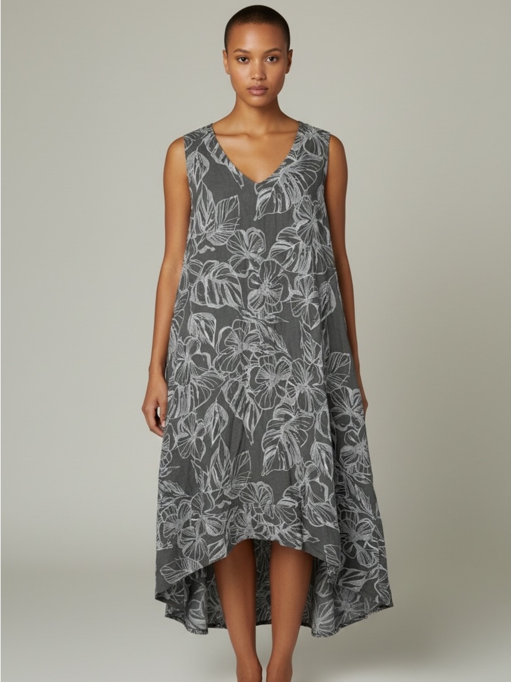 Rosemarie Made in Italy 100% Linen Sleeveless Floral Print Midi Dress in Gray 1X